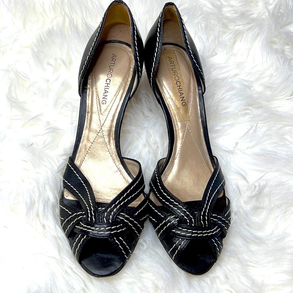 Arturo Chiang leather open peep toe heel